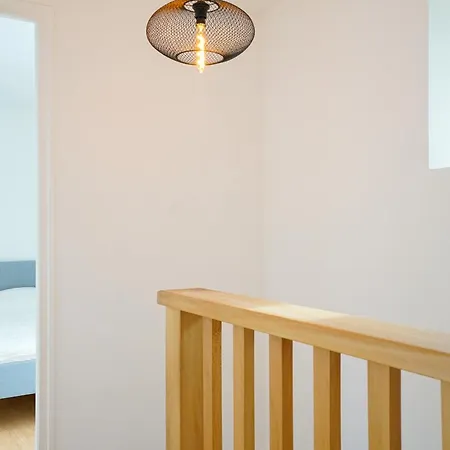 Le Duplex Villefranchois, Avec Balcon
